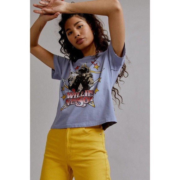 DAYDREAMER WILLIE NELSON IN STARS REVERSE GF TEE SZ XS - Picture 10 of 14